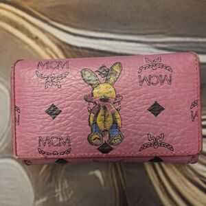 MCM PINK VISTOS MOFFIT LIMITED EDITION TRIFOLD WALLET